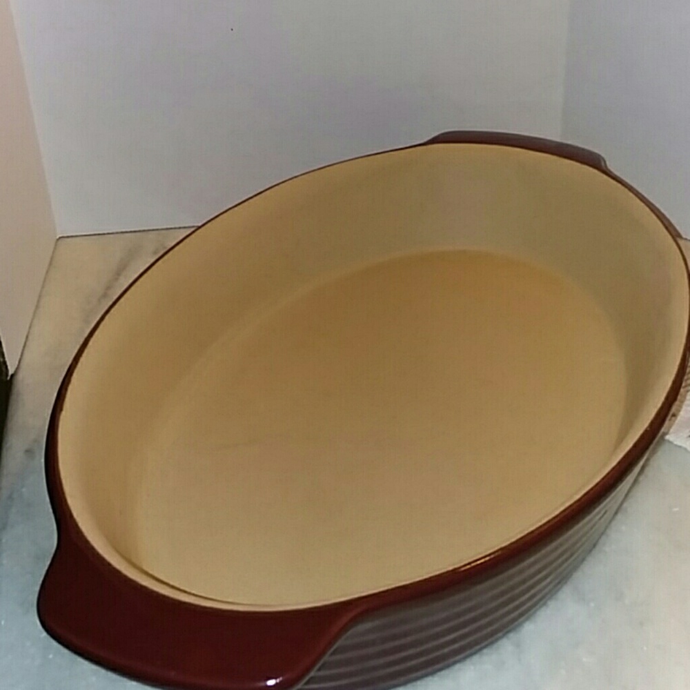 The Pampered Chef Dish